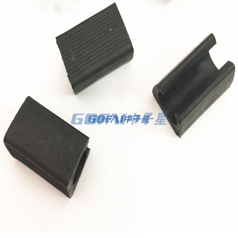 8mm 10mm 12mm 14mm 16mm Plastic Floor Protectors Furniture Pipe Clamp Tube Clip Feet on Sled Chair Glides Round Tube Saddle Feet