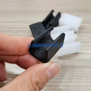 8mm 10mm 12mm 14mm 16mm Plastic Floor Protectors Furniture Pipe Clamp Tube Clip Feet on Sled Chair Glides Round Tube Saddle Feet