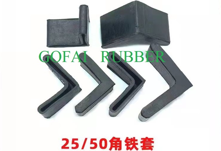  Plastic Plugs and Fasteners 
