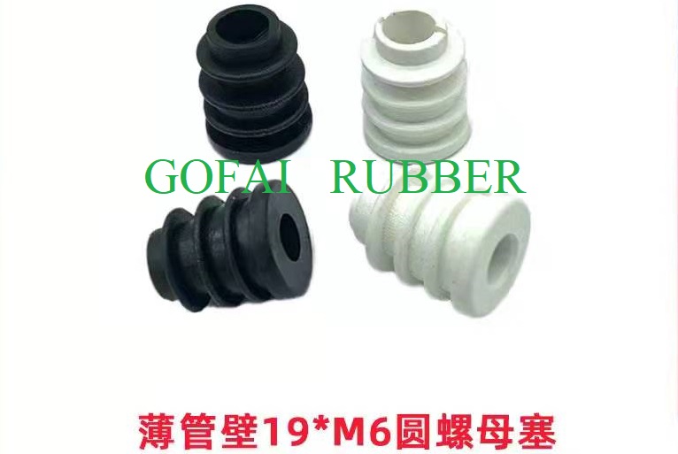  Plastic Plugs and Fasteners 19*M6mm