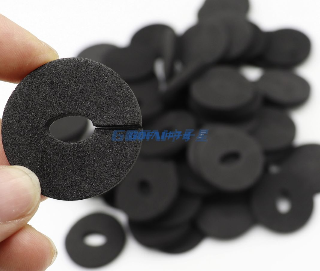Fireproof Cr4305 Foam Pad CR Rubber Foam Gasket
