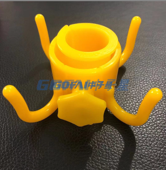 Plastic Beach Umbrella Hanging Hook for Beach Towel 
